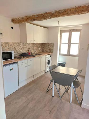 Appartement Superbe studio plein cœur de ville 39 Rue du Couvent de la Merci Perpignan