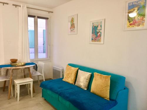 Appartement Superbe studio rue piétonne principale Sanary à côté du port 15 Rue Félix Pijeaud Sanary-sur-Mer