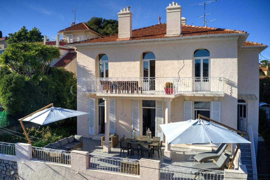 Appartement Superbe Villa - Cannes Centre -Proche Palais des Festivals et Plages 4 Rue de Moscou, 06400 Cannes