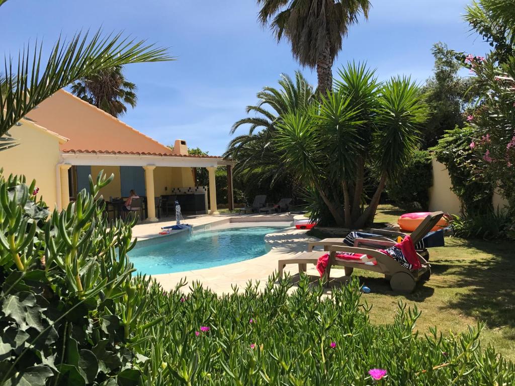 Villa Superbe villa T4 classée 4 étoiles avec piscine privative chauffée 8PALCR 1 Rue Prosper Crébillon, 66750 Saint-Cyprien Plage