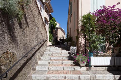 Suquet Boucherie Sea Cannes Cannes france