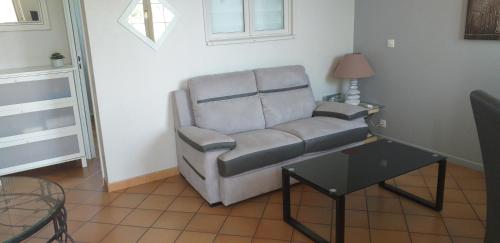 Appartement Sur le quai de port fréjus 62 Rue Jean Aicard Fréjus