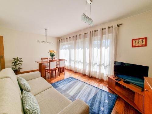 Appartement Sweet Living Viana - City Centre Apartment with Garage Praça Dona Maria II 182 E2.3 Viana do Castelo