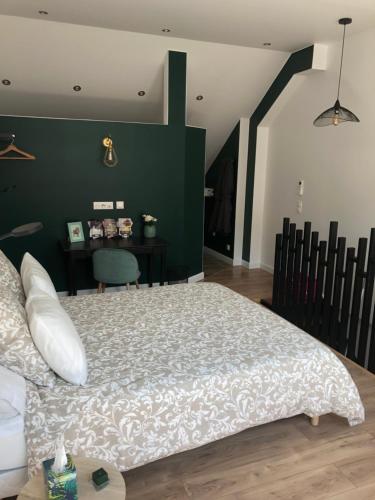 Sylina Spa avec Jacuzzi Privé Villeblevin france