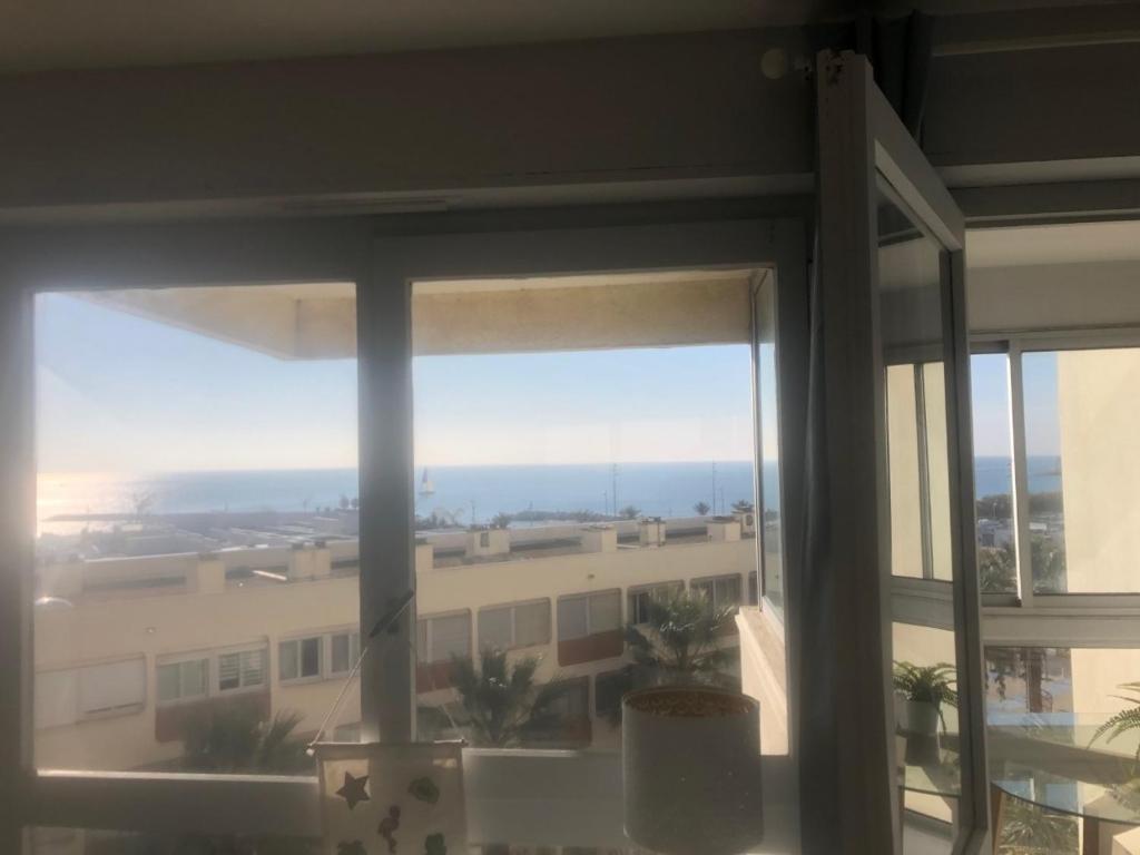 Appartement T 1 VUE MER 180 D° TEMPLE DU SOLEIL 272 Rue Frédéric Mistral, 34280 La Grande Motte