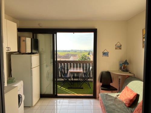 Appartement T2 cabine La Londe les Maures 4 personnes magnifique vue mer 340 Chemin du Pansard La Londe-les-Maures