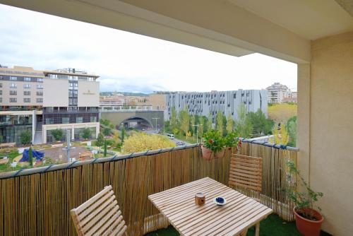 T2 cosy proche du centre-ville avec garage inclus Aix-en-Provence france