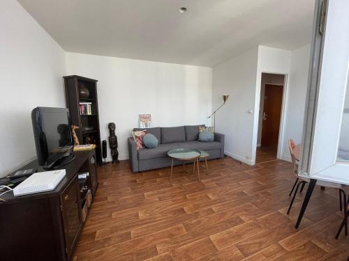 Appartement T2 de 45m2 à 10mn de Lille, proche métro et station Vlille 5 Rue du Maréchal Lyautey Mons-en-Baroeul