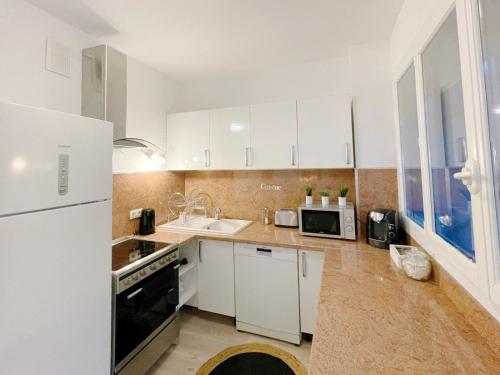 Appartement T2 LE BIEN ETRE MARSEILLE 9ème-wifi-netflix-Métro-Parking-Plage 20 Avenue de la Magalone Marseille