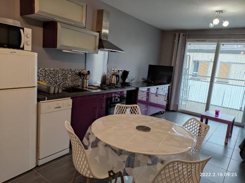 Appartement T2 récent avec Garage Rue Simone De Beauvoir Aix-les-Bains