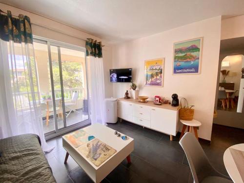 Appartement T2 Résidence LE LAGON BLEU Immeuble Bali - 407 Rue Gustave Bret Fréjus