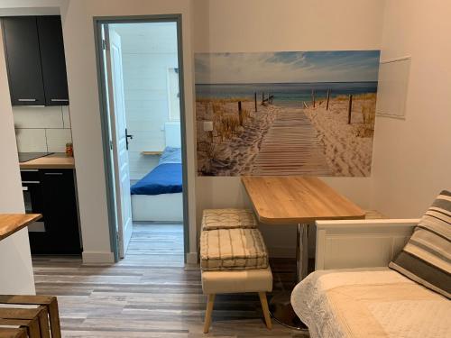 T2 vue sur le parc proche mer et île de ré Le Plomb france