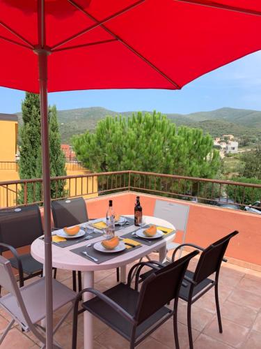 Appartement T3 Duplex tout confort - piscine - proche plage - 6 personnes Route de Palasca Les terrasses de Lozari, ROUTE DE LOZARI Palasca