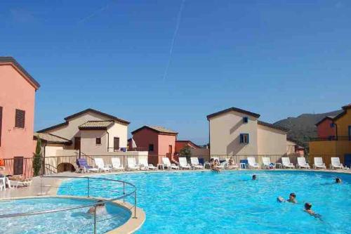 T3 Duplex tout confort - piscine - proche plage - 6 personnes Palasca france