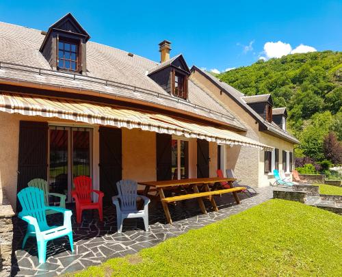 T5 avec jardin à 2 min de la télécabine - Bagnères de Luchon Juzet-de-Luchon france