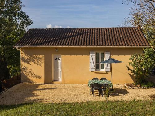 Tasteful holiday home in Marnac with garden Marnac france