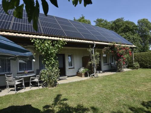 Tasteful Holiday Home with Terrace, Garden and Barbecue Neubukow allemagne