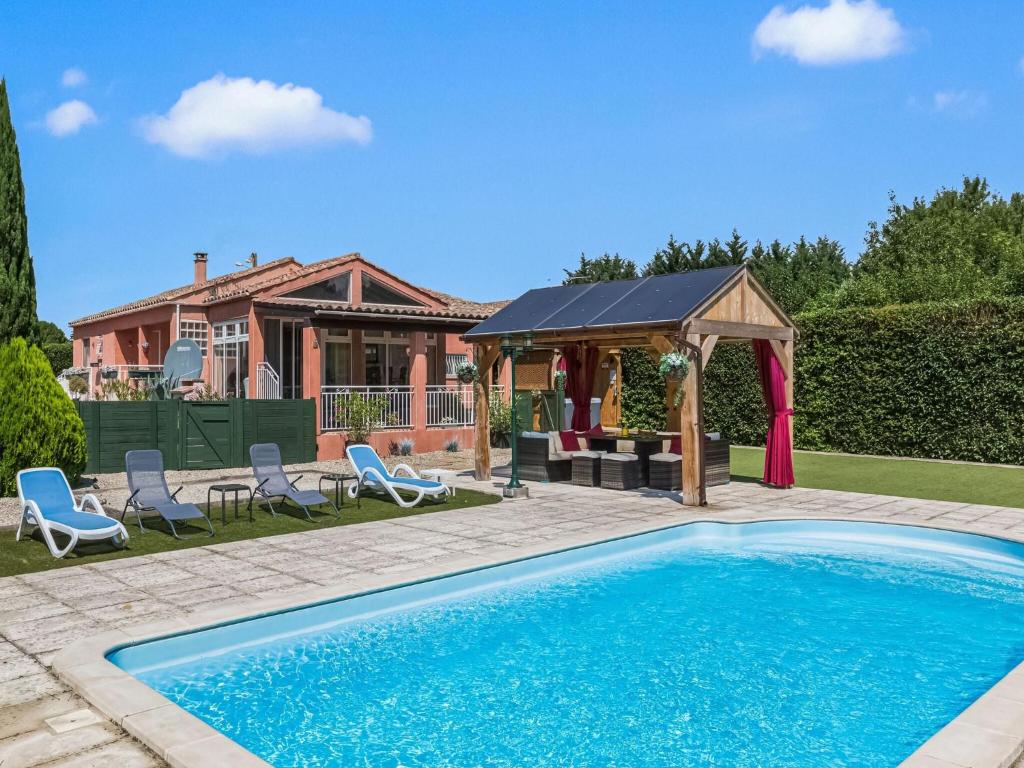 Villa Tasteful Villa in Cambieure with Private Heated Pool , 11240 Cambieure