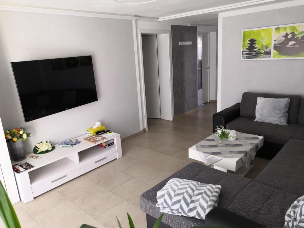 Appartement Taunusrast-Usi Schlesienstraße 4, 61250 Usingen
