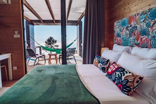 Calheta Glamping Pods - Nature Retreat