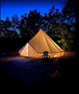 Tente de luxe Camping Arbre de Vie Chemin de Sainte Croix 04500 Montagnac Provence-Alpes-Côte d\'Azur