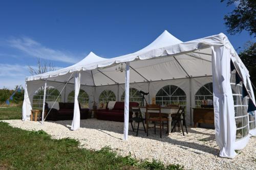 Chateau Morinerie Glamping