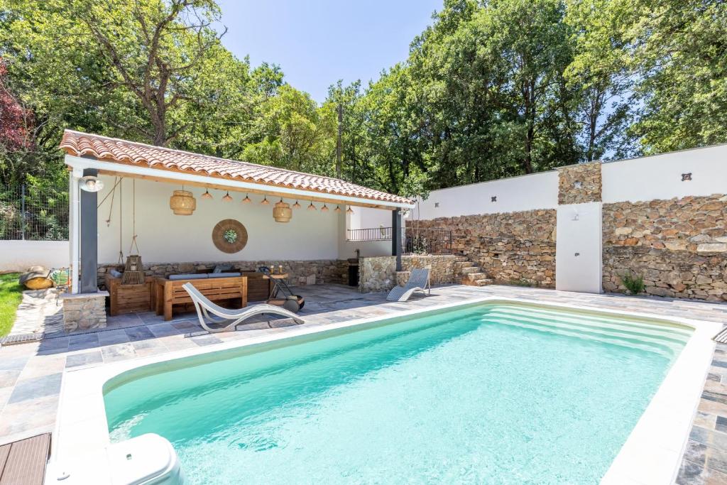 Clos Des Monts 14350 Saint-Martin-des-Besaces