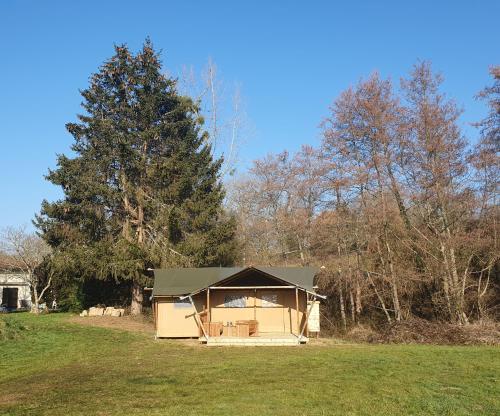 Luxury Safari Tents at Moulin Du Pommier Glamping & Camping