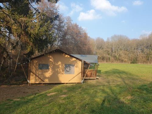 Luxury Safari Tents at Moulin Du Pommier Glamping & Camping