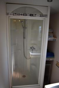 mobil-home sur terrain bucolique