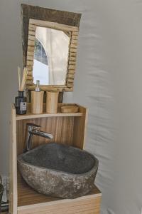 Tente de luxe Ô Clair de Bulles Sylvestre Bardy 47140 Monmares -1