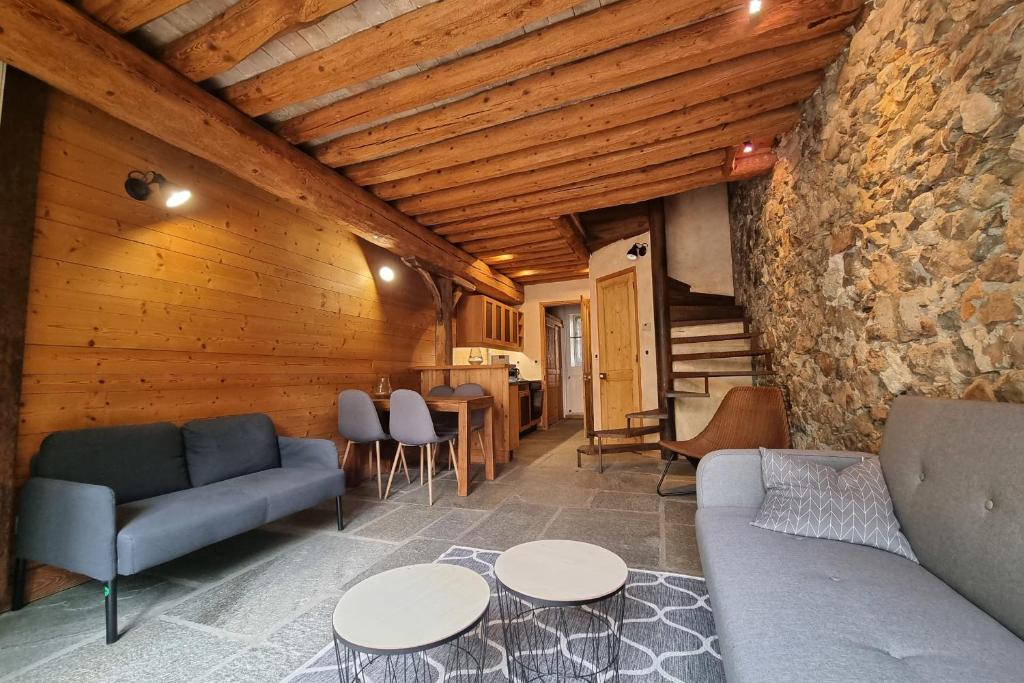 Privat Atelier 2910-855 Setúbal
