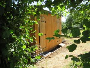Tente confort en zone naturelle et moyenne montagne