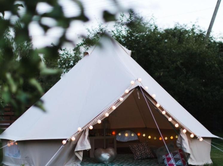 Wildberry glamping Orgeres la roche Lignieres orgeres 53140, 53140 Orgères-la-Roche