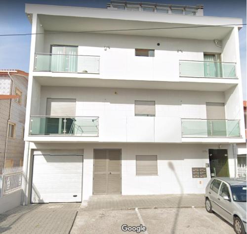 TERRACE APARTMENT - T2 com garagem fechada gratuita Aveiro portugal