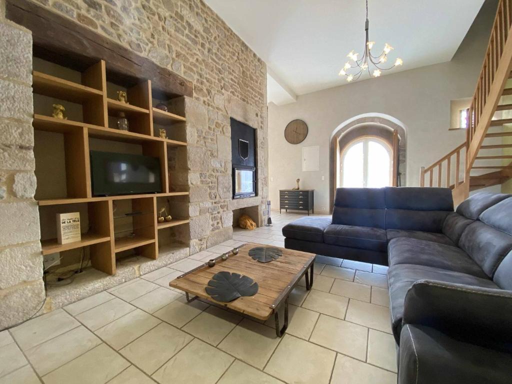 Appartement The Alleux Tower 2 Min From Dinan Le Jardin des Alleux, 22100 Taden