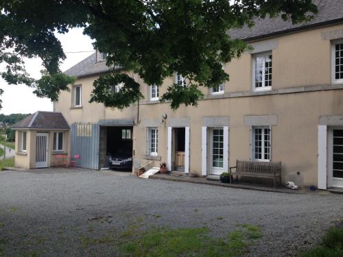 The Linden House Saint-Yrieix-les-Bois france