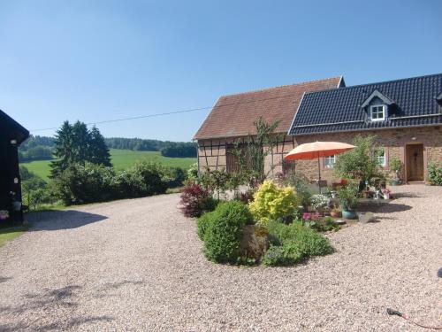 Maison de vacances The little Stone House Schlemmershof 6 Blankenheim