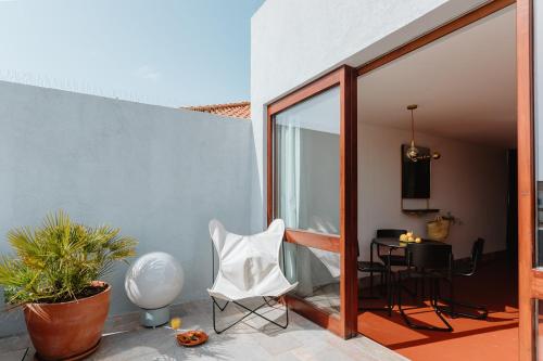 THE MODERNIST, Architecture experience Faro portugal