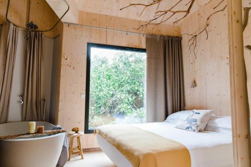 The Nest by Cooking and Nature Alvados portugal