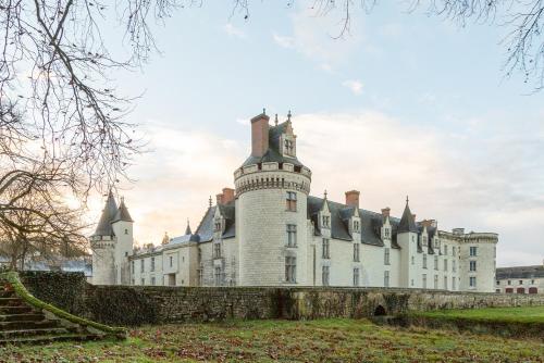 Hôtel The Originals le Château de Dissay Poitiers Place Pierre d'Amboise Dissay