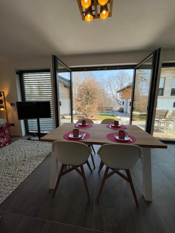 Maison de vacances The Red One Edersee 8 Kurzenberg, 34549 Bringhausen