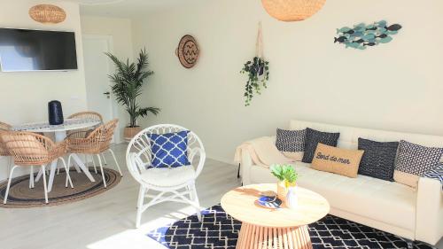 Maison de vacances The Shore @ Atlantic Beach - Waterfront Beach House, Tiny Pool, Terrasse 1321 Rua 2 Espinho