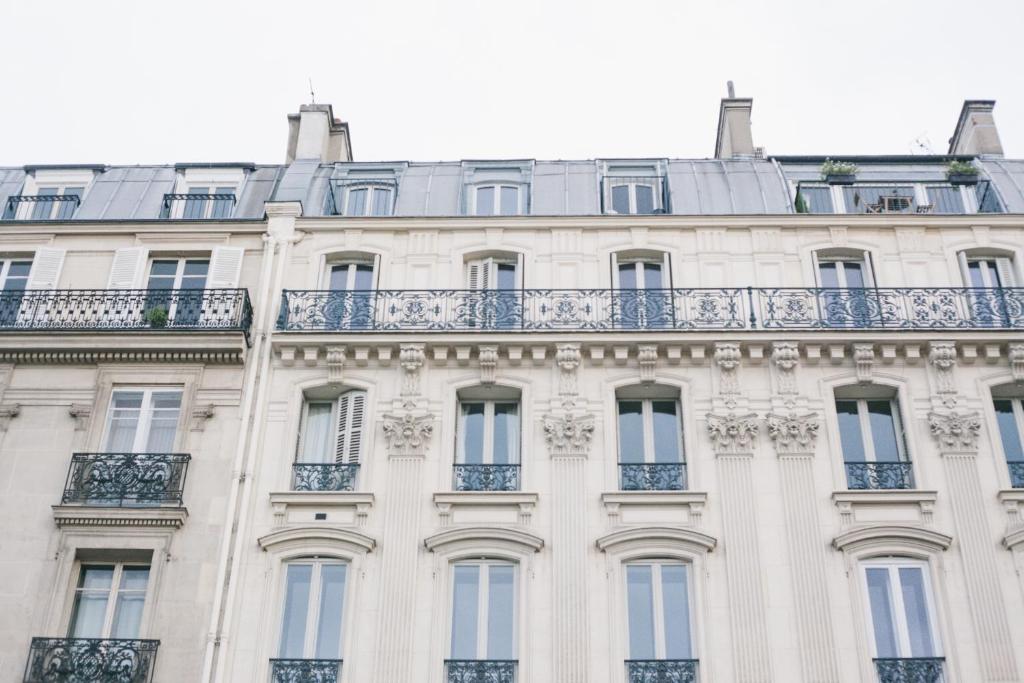 Appartement thesuites Paris Studios Place du Marché Saint-Honoré, 3, 75001 Paris