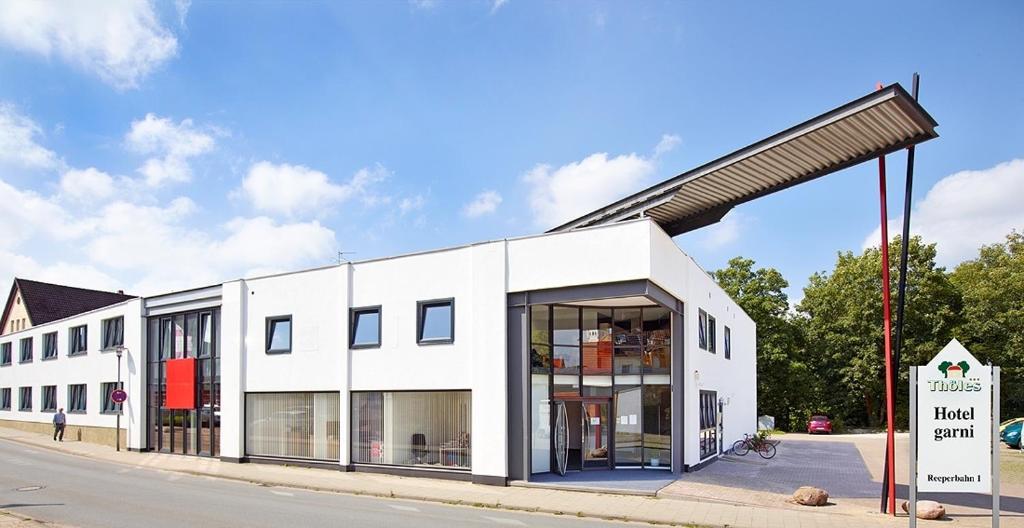 Hôtel Thöles*** Am Allerpark Verden Reeperbahn 1, 27283 Verden