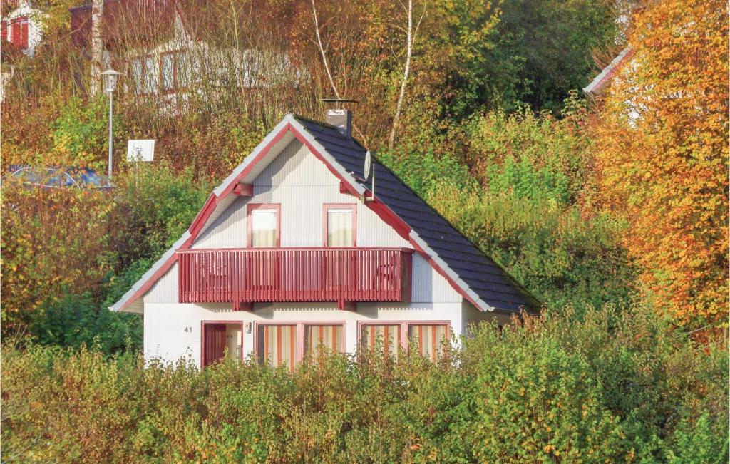 Maison de vacances Three-Bedroom Holiday Home in Kirchheim/Hessen , 36275 Kemmerode