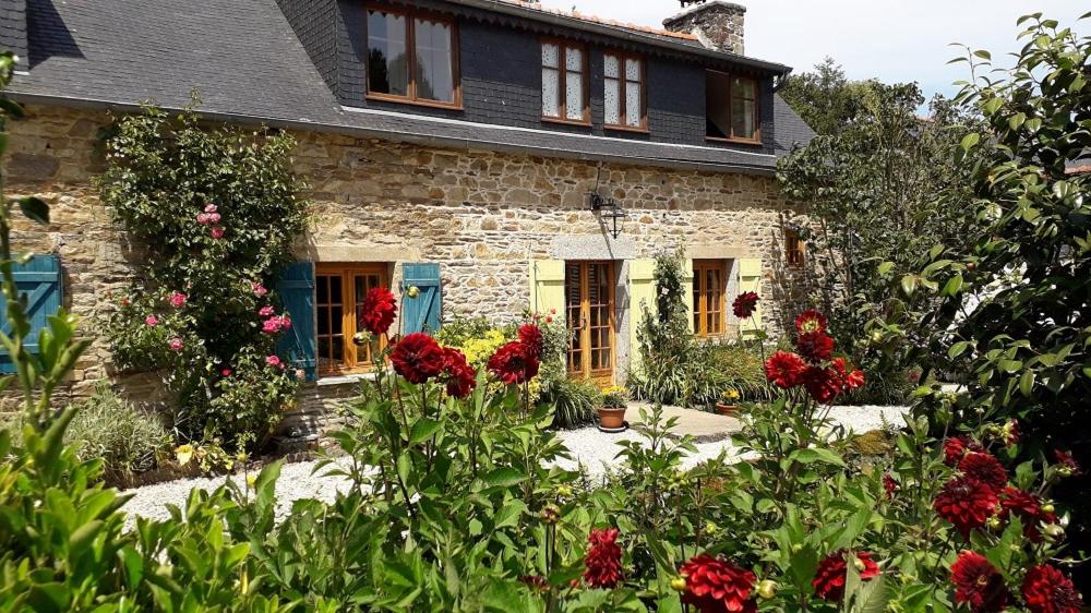 Maison de vacances Ti Aval - Gîte de charme à la campagne - côte de granit rose Trézélan Kerrivoalan, 22140 Bégard