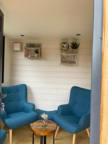 Chalet Tiny house avec spa privatif Le haut du village Grailhen