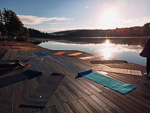 Maisons de vacances TINYLODGE am Ellertshäuser See Eichenweg 2 Stadtlauringen