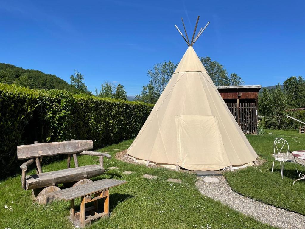 Tente de luxe Tipi dans beau jardin 16 Rue de Soultzbach, 68230 Wihr-au-Val